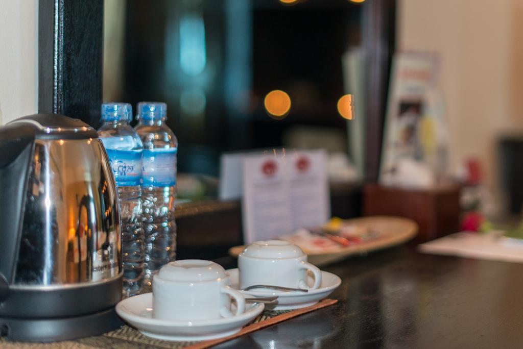 Jk Resident Hotel Siem Reap Buitenkant foto